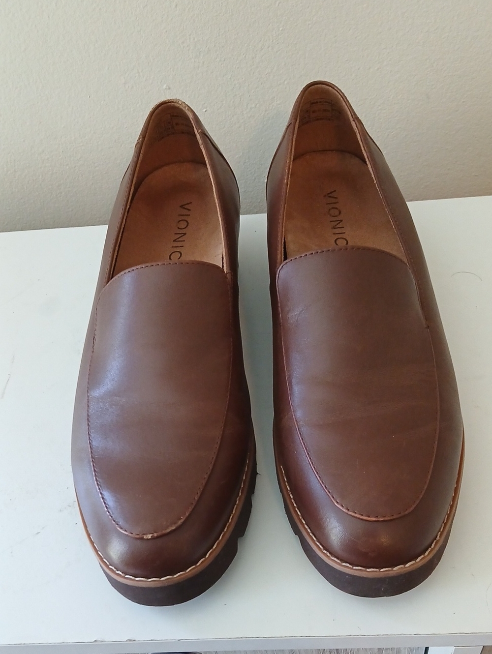 Vionic Men's Brown Leather Slip-On Loafers — Classic Chestnut